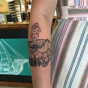 South Seas Tattoo - Tattoo Near Me - Hilo, Hawaii South Seas Tattoo - Tattoo Near Me - Hilo, Hawaii