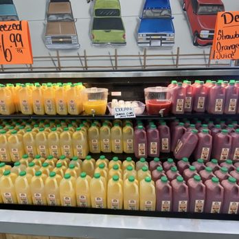 Detwiler's Farm Market - fresh juices - Grocery Near Me - Sarasota, Florida