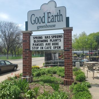 Good Earth Greenhouse - Nurseries & Gardening Near Me - River Forest, Illinois