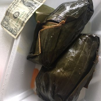 Latin Mix Deli - Banana wrapped chicken tamale. 1 USD for comparison. - Latin American Near Me - Fishkill, New York