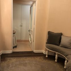 Degolyer House - Degolyer House inside the Arboretum Dallas - guest bathroom!