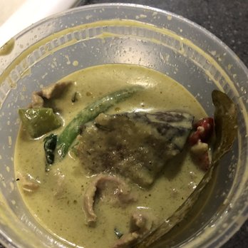 Bhan Mae Vane - Chunks of egg plant in green curry and no bamboo shoots - Thai Near Me - Alameda, California