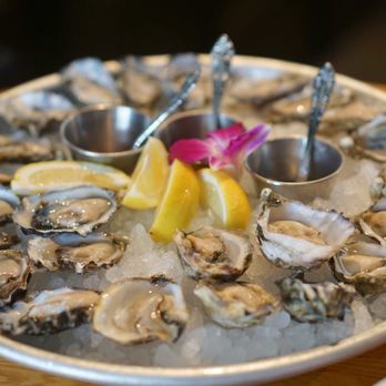 Herringbone Waikiki - $2 oysters happy hour 4-6pm (Bruh) - Seafood Near Me - Honolulu, Hawaii Herringbone Waikiki - $2 oysters happy hour 4-6pm (Bruh) - Seafood Near Me - Honolulu, Hawaii