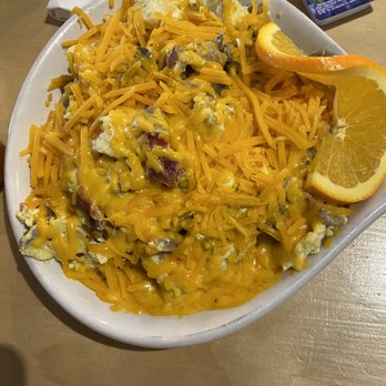 Mandys Cafe - Country Skillet - Breakfast & Brunch Near Me - Bakersfield, California