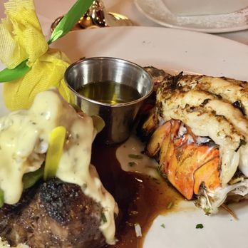 Carlo & Johnny - Steak & Lobster - Steakhouses Near Me - Cincinnati, Ohio Carlo & Johnny - Steak & Lobster - Steakhouses Near Me - Cincinnati, Ohio