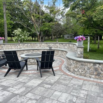 Brothers Designs - Outdoor patios, sitting walls and fire pits - Landscaping Near Me - Silver Spring, Maryland Brothers Designs - Outdoor patios, sitting walls and fire pits - Landscaping Near Me - Silver Spring, Maryland