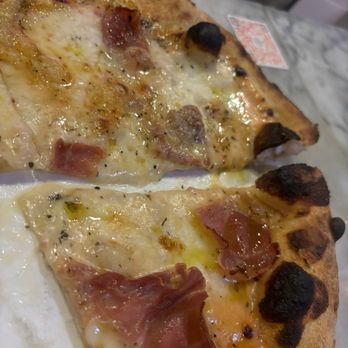 La Volata Pizzeria - Rosa - Pizza Near Me - Redlands, California