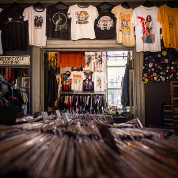 Black Shag Vintage - Used, Vintage & Consignment Near Me - Nashville, Tennessee Black Shag Vintage - Used, Vintage & Consignment Near Me - Nashville, Tennessee