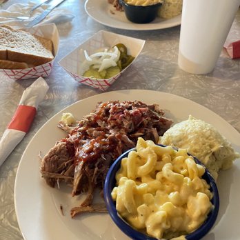 Sista White's Cafe - Pulled pork, Mac and cheese, Potato Salad - Barbeque Near Me - Freeport, Texas Sista White's Cafe - Pulled pork, Mac and cheese, Potato Salad - Barbeque Near Me - Freeport, Texas
