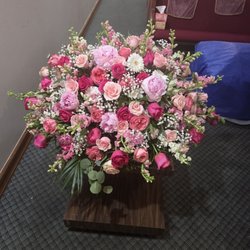 The Lily Pad Florist - Pink family blanket