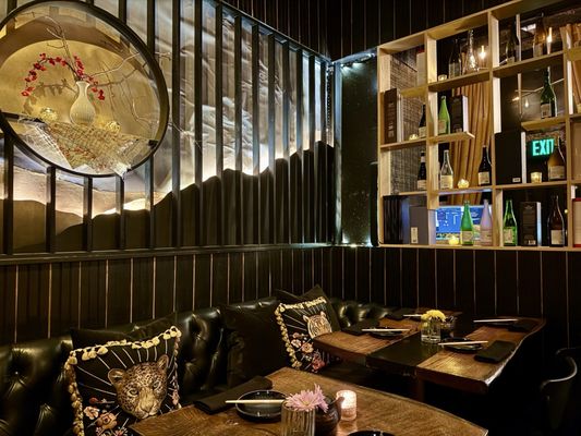 Kinjo Room by null