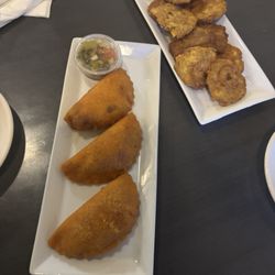 Cuscatlan Latin American Cuisine - Empanadas colombianas