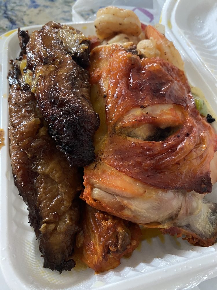 STATION PLAZA DELI 14 S Station Plz, Great Neck Plaza, New York