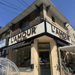 Exterior photo of L'amour Cafe & Pastry - Toronto, Ontario Exterior photo of L'amour Cafe & Pastry - Toronto, Ontario