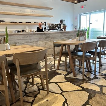 Eller Bakery - Indoor - Bakeries Near Me - Costa Mesa, California