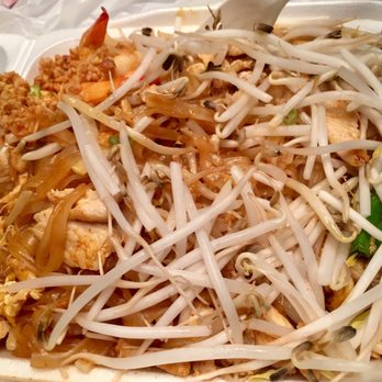 Nine & Nine Thai Kitchen - Pad Thai is hearty but a little bland! - Thai Near Me - Pasadena, California Nine & Nine Thai Kitchen - Pad Thai is hearty but a little bland! - Thai Near Me - Pasadena, California