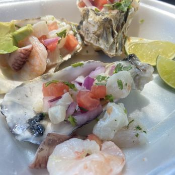 Mariscos El Viejon - Oysters - Food Trucks Near Me - Woodland, California Mariscos El Viejon - Oysters - Food Trucks Near Me - Woodland, California