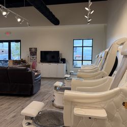 Sunshine Nails & Lash - Massage Chairs for Pedicure