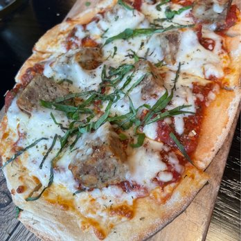 Puttshack - Boston - Mighty Meatball Flatbread - Mini Golf Near Me - Boston, Massachusetts Puttshack - Boston - Mighty Meatball Flatbread - Mini Golf Near Me - Boston, Massachusetts