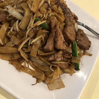 Hing Kee Restaurant - XO beef chow foon - Vietnamese Near Me - Chicago, Illinois