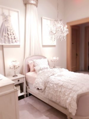 RH Houston | The Gallery at Highland Village by null