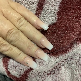 L A Nails - Fresh Ombré set - Nail Salons Near Me - Bellflower, California