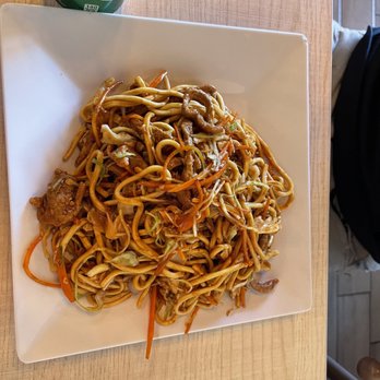 Noodle Works - Beef fried noodles - Chinese Near Me - Albuquerque, New Mexico