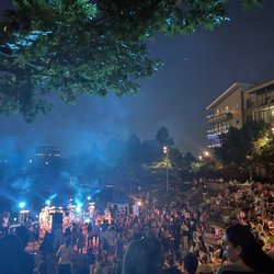 Vitruvian Park Tavern - Emerald City!!!!!!!!
