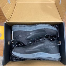 Walker Shoe Outlet