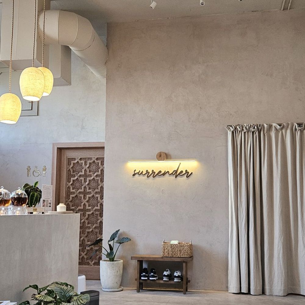 Scalp Sanctuary - Another shot of the relaxation/mediation room with teas. Really cool experience! - Blow Dry/Out Services Near Me - Pasadena, California