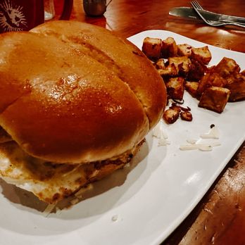 Ruby Slipper Central Business District - Breakfast & Brunch Near Me - New Orleans, Louisiana Ruby Slipper Central Business District - Breakfast & Brunch Near Me - New Orleans, Louisiana