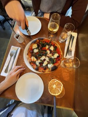 Stella Pizzeria by null