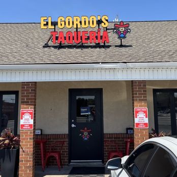 El Gordo’s Taqueria - Street side view - Food Trucks Near Me - Forest, Virginia El Gordo’s Taqueria - Street side view - Food Trucks Near Me - Forest, Virginia