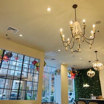 Lantern House Kitchen & Bar - Asian Fusion Near Me - Reston, Virginia