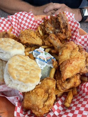 Scotty's Broasted Chicken by null