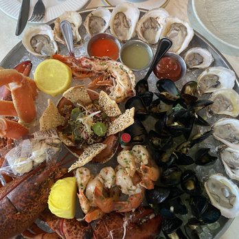 La Vie - Seafood misto - Cocktail Bars Near Me - Washington, DC, District of Columbia