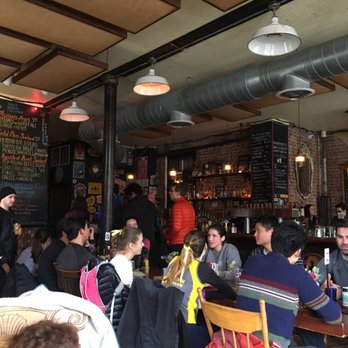The Double Windsor - Pubs Near Me - Brooklyn, New York