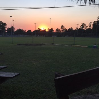 Bill's Cafe - Sunset at bills overlooking the second Baptist baseball field a beautiful evening cool and dry - Burgers Near Me - Humble, Texas