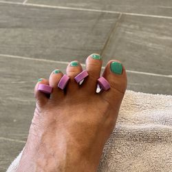Arnolds Park Nails Spa - Great color, great work!