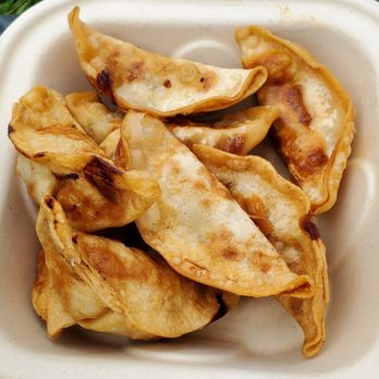 Bombzies BBQ - Crispy chicken potstickers - Barbeque Near Me Bombzies BBQ - Crispy chicken potstickers - Barbeque Near Me