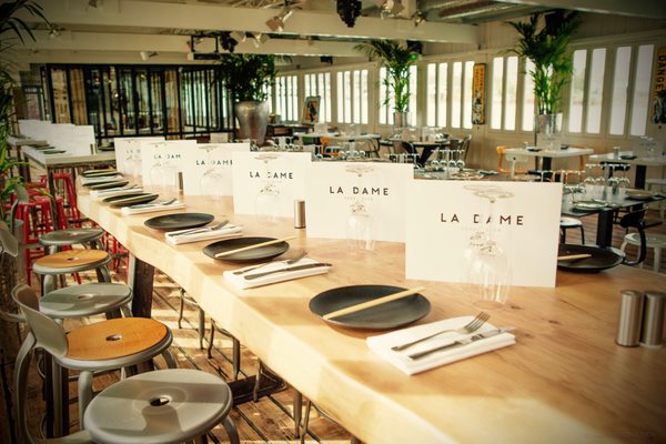 LA DAME Club by null