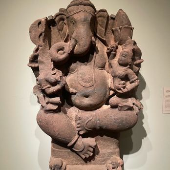 Norton Simon Museum - Ganesha with his wives, Buddhi and Siddhi. 1164 C.E. - Art Museums Near Me - Pasadena, California