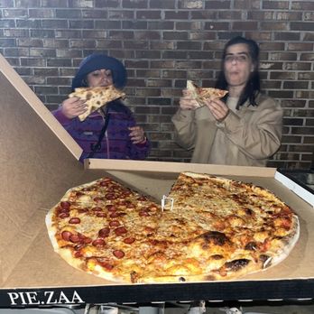 PIE.ZAA - Pizza Near Me - Asheville, North Carolina