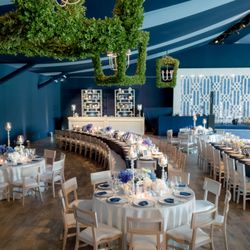 Big City Bride - Tent wedding