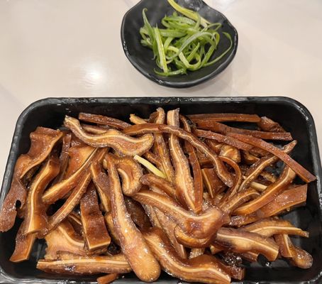 Uno Beef Noodle by null
