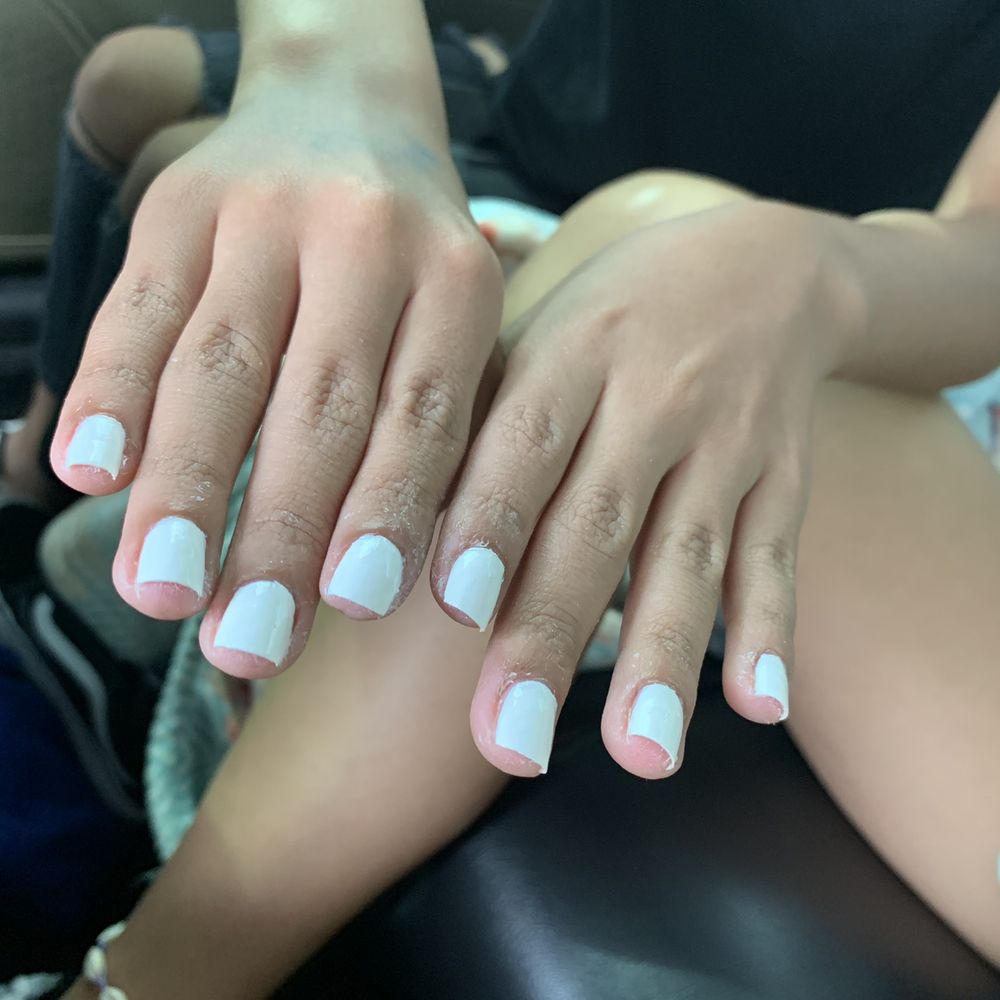 Royal Nails & Lashes - Nail Salons Near Me - Roy, Utah