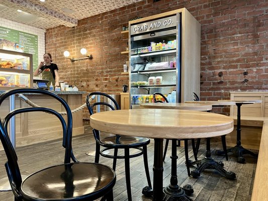 Alfred Coffee by null