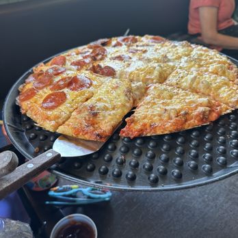 Silver Beach Pizza - Pizza Near Me - Saint Joseph, Michigan