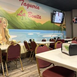 La Bonita - Interior