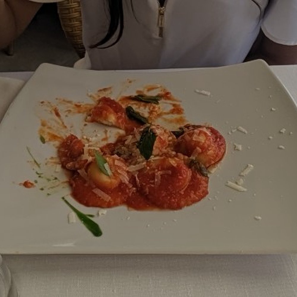 Conca del Sogno - Half devoured meat with red sauce ravioli. Also very good. - Beach Bars Near Me - Nerano, NA Conca del Sogno - Half devoured meat with red sauce ravioli. Also very good. - Beach Bars Near Me - Nerano, NA